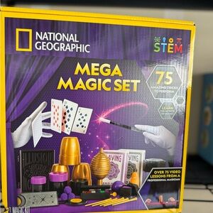 National geographic Mega Magic Set 75+ Magic Tricks